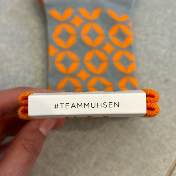 NWT Halal Socks (collaboration w/ Muhsen) gray & orange crew socks - Picture 6 of 10